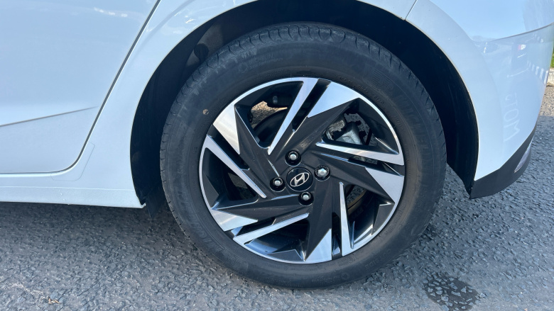 Hyundai i20 1.0T GDi 48V MHD SE Connect 5dr Petrol Hatchback